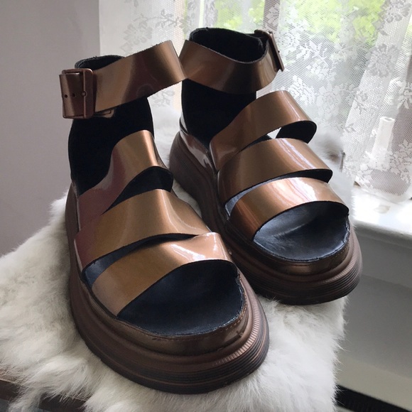 dr marten sandals size 6